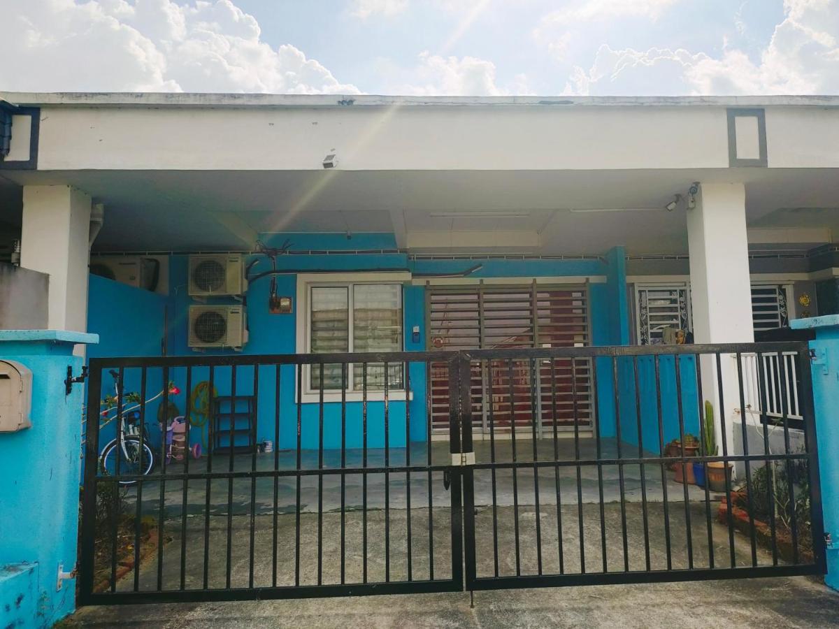 Hanaa Homestay Meru Ipoh Exterior foto